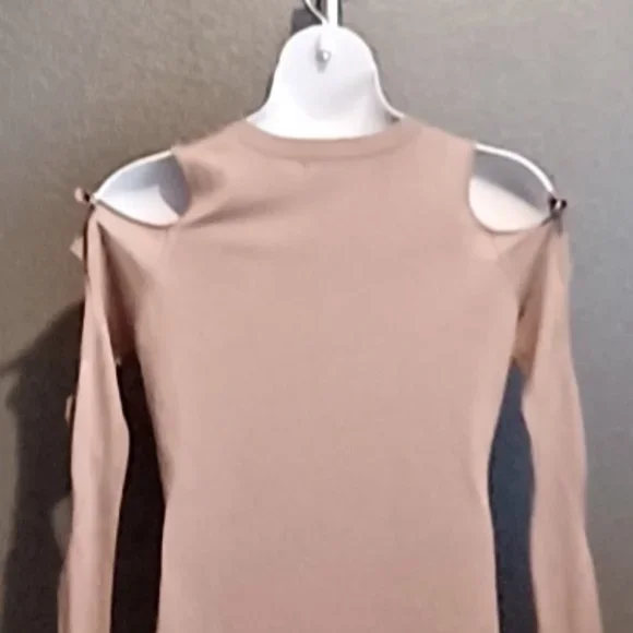 PINK ROSE - Picture 2 of 3